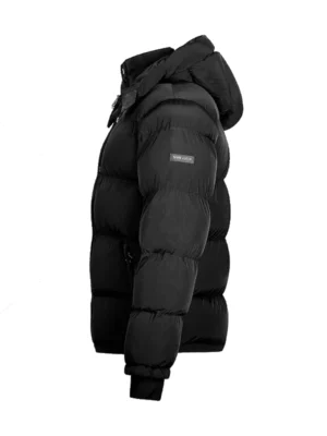 Ignite street-ready style with the Gabos Street Bomber 3.0—magma black innovation, thermal puff insulation, and urban armor aesthetics for bold cold-weather dominance